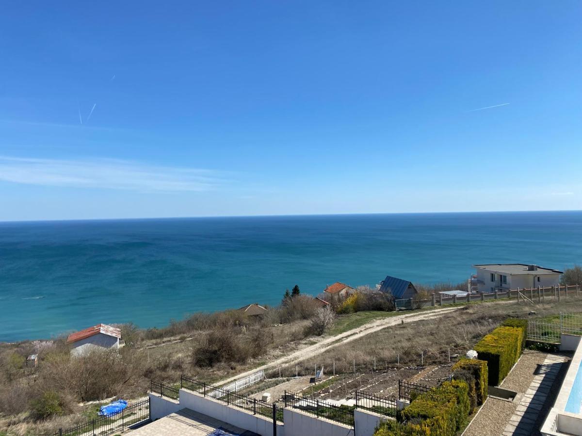 Sea Sunrise Vila Balchik Exterior photo