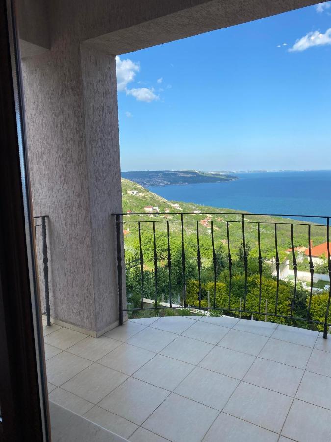 Sea Sunrise Vila Balchik Exterior photo